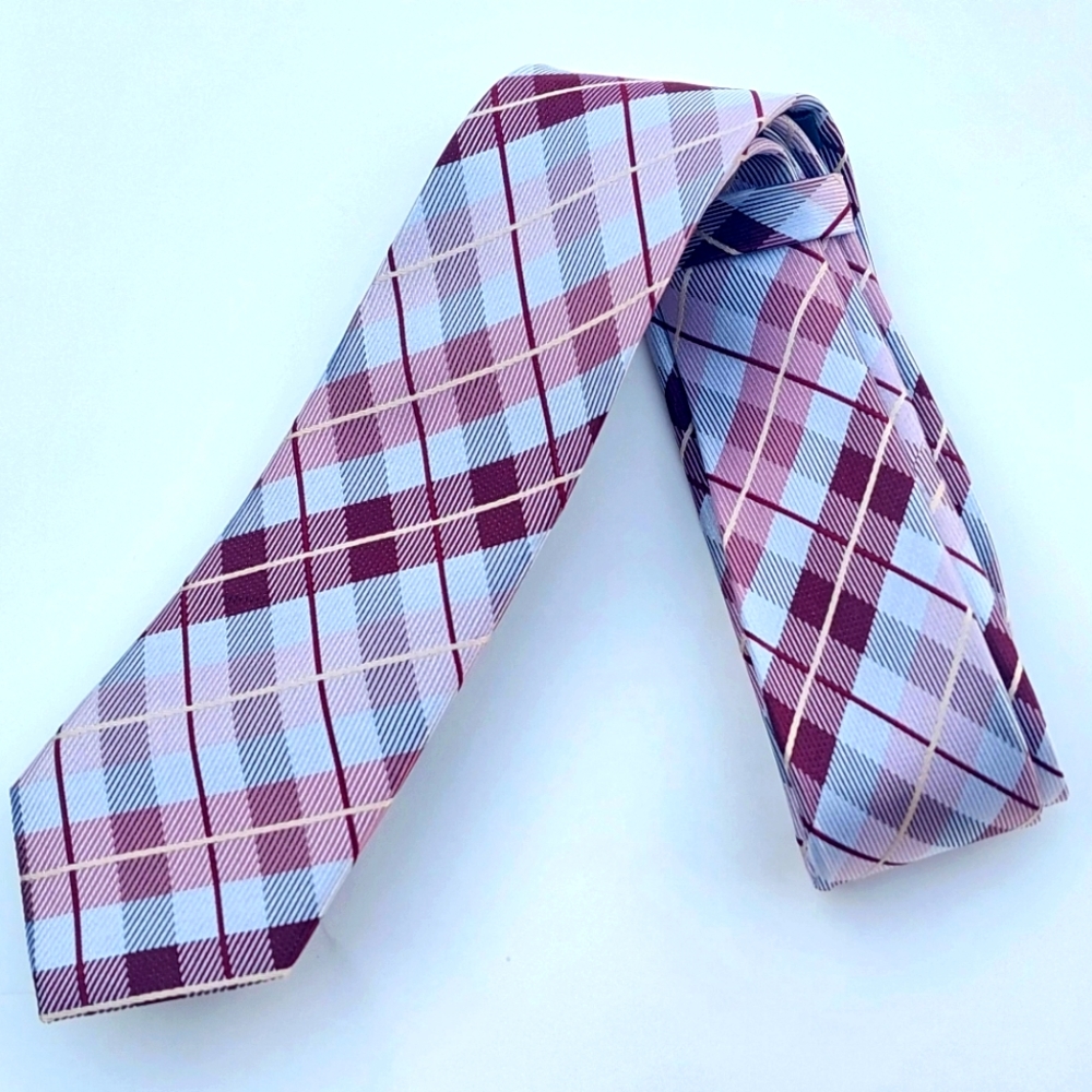 Plaid Patterned Mexz Slim Fit Tie A Great Piece. Gray, Maroon Light Pink Hues